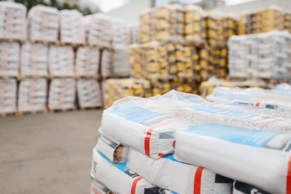 standardach materiałów budowlanych