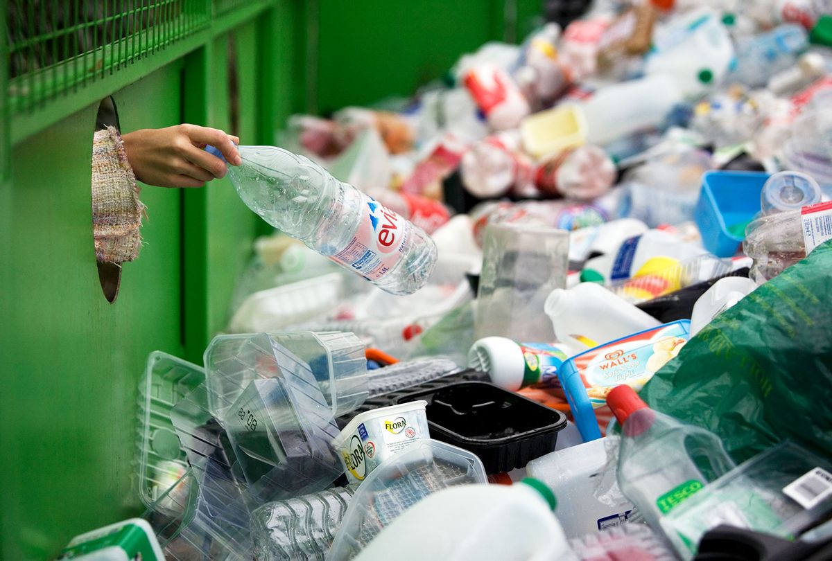 prawidłowy recykling plastiku wymaga szczegółowej segregacji materiałów