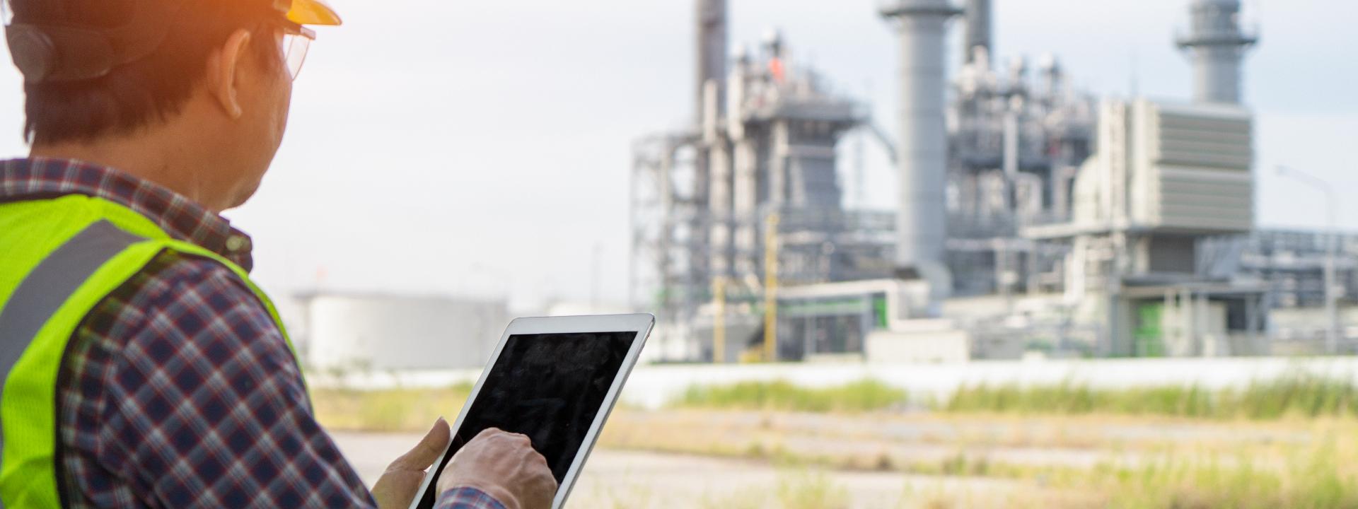 TÜV Rheinland i TÜV SÜD to konkurencyjne niemieckie firmy certyfikacyjne działające w różnych regionach