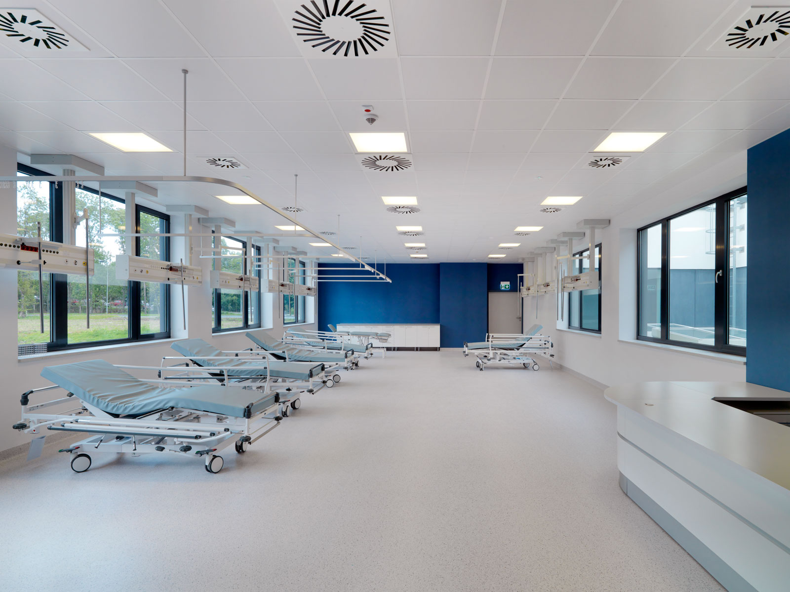 norma pn-b-02151-4 określa wymogi akustyczne pomieszczeń w budynkach biurowych normy określają dopuszczalny poziom hałasu w biurach